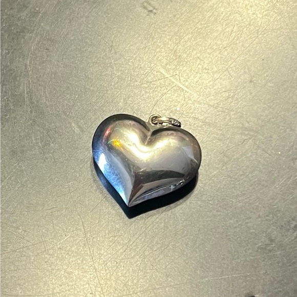 1” Puffy Heart Silver Colored Charm - Picture 4 of 8